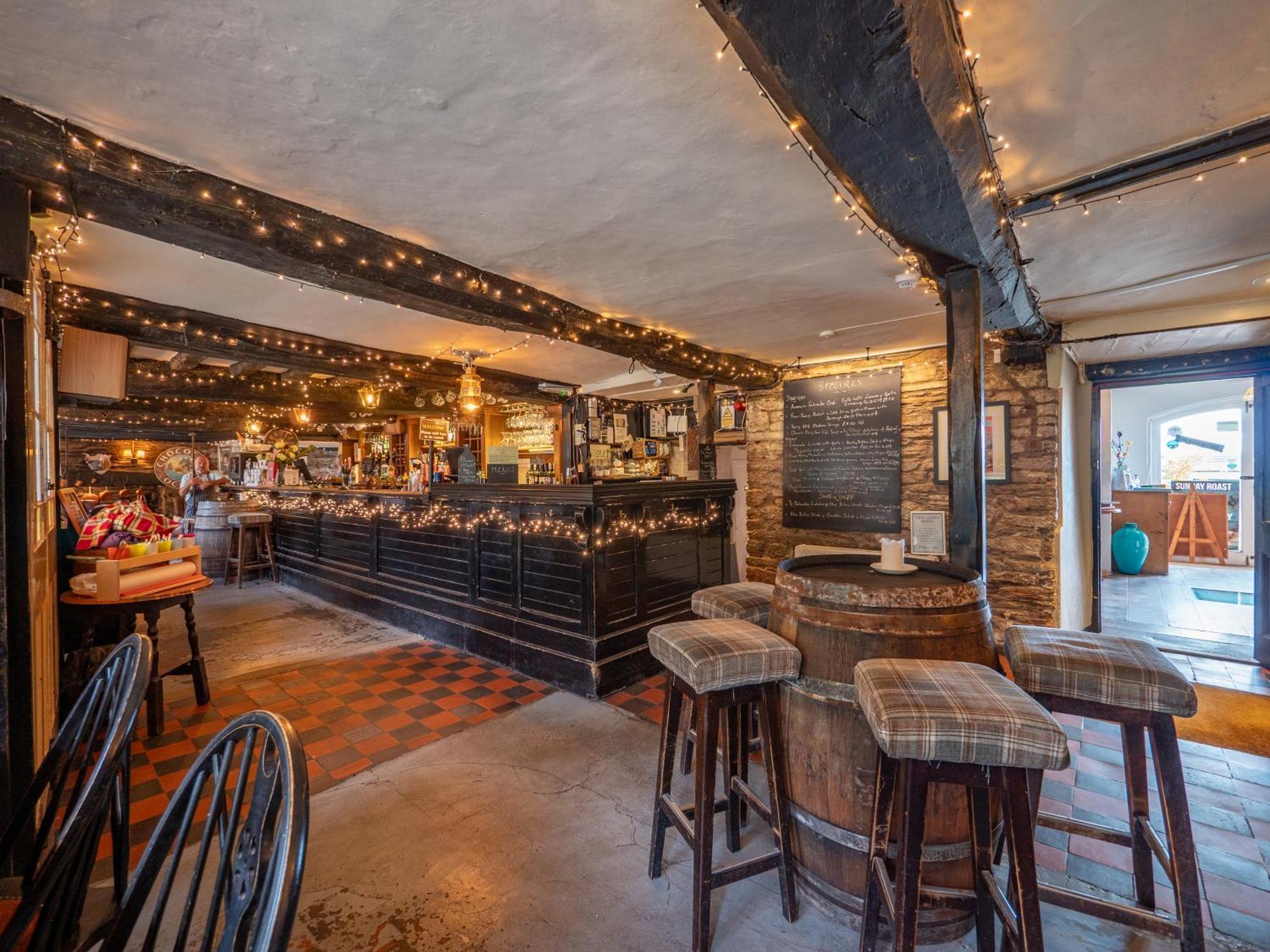 Church House Inn, Churchstow 金斯布里奇 外观 照片